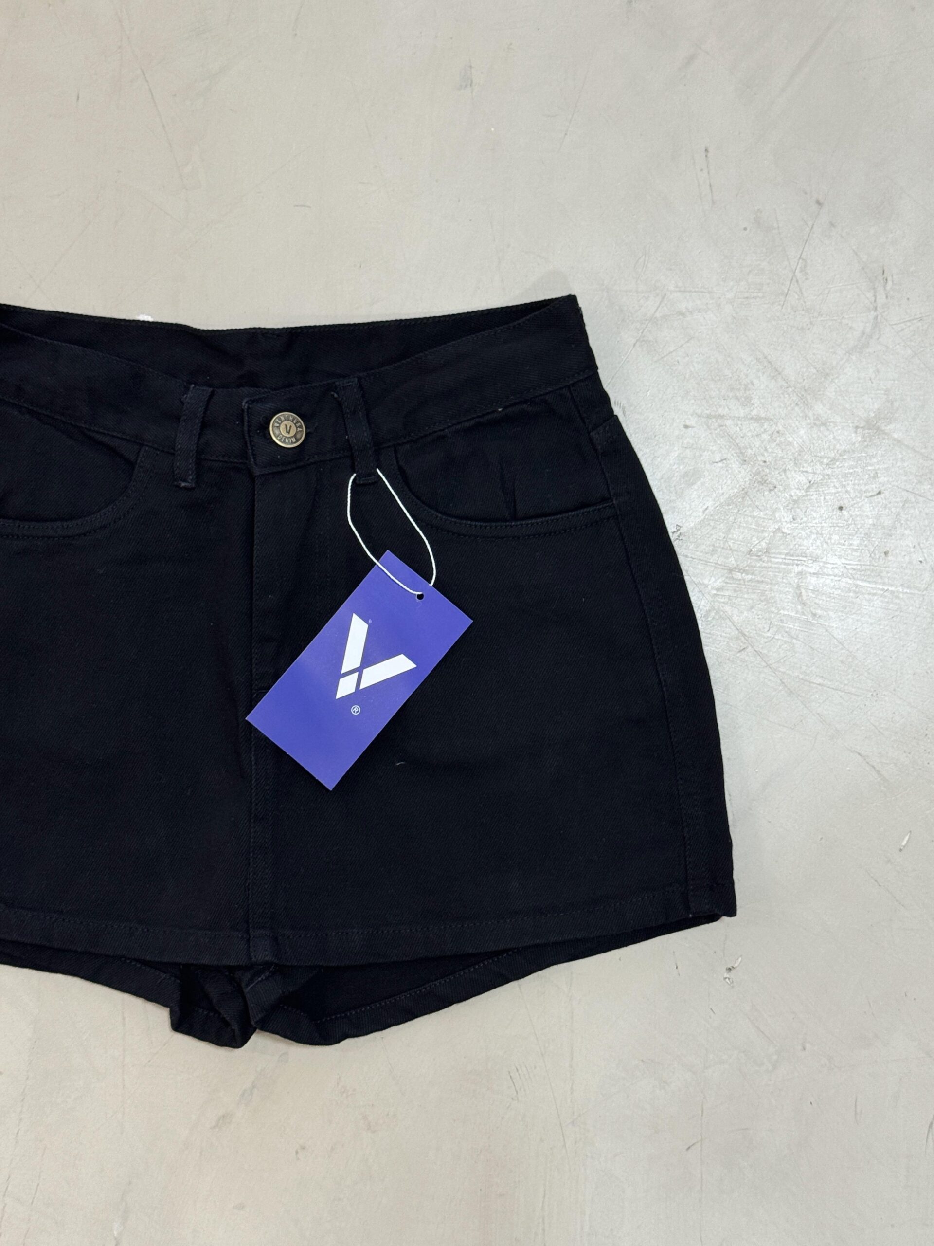 POLLERA SHORT NEGRO 🖤 DENIM