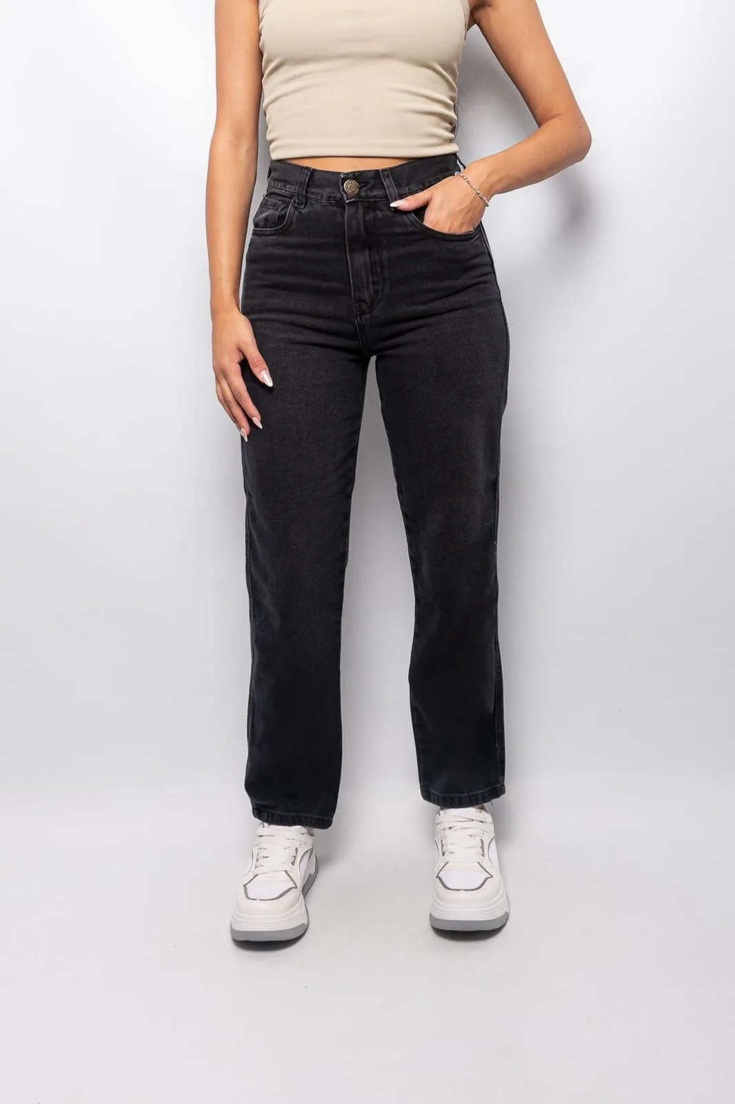 Alternative view of MOM RÍGIDO GRIS LOCALIZADO