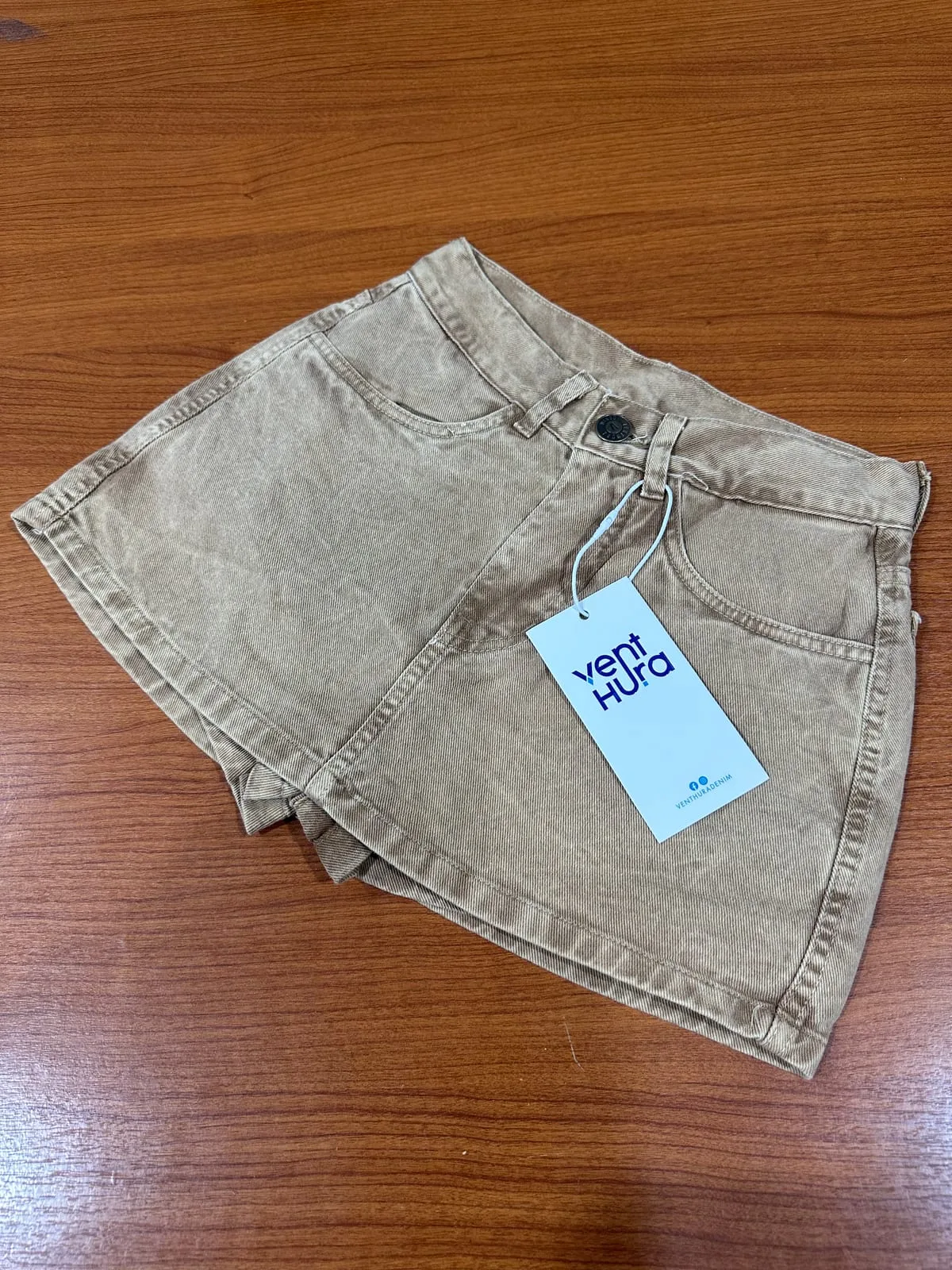 POLLERA SHORT RÍGIDO ABANO